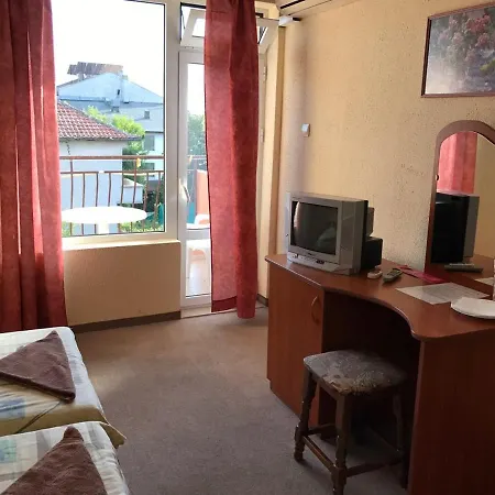 Solis Guest house